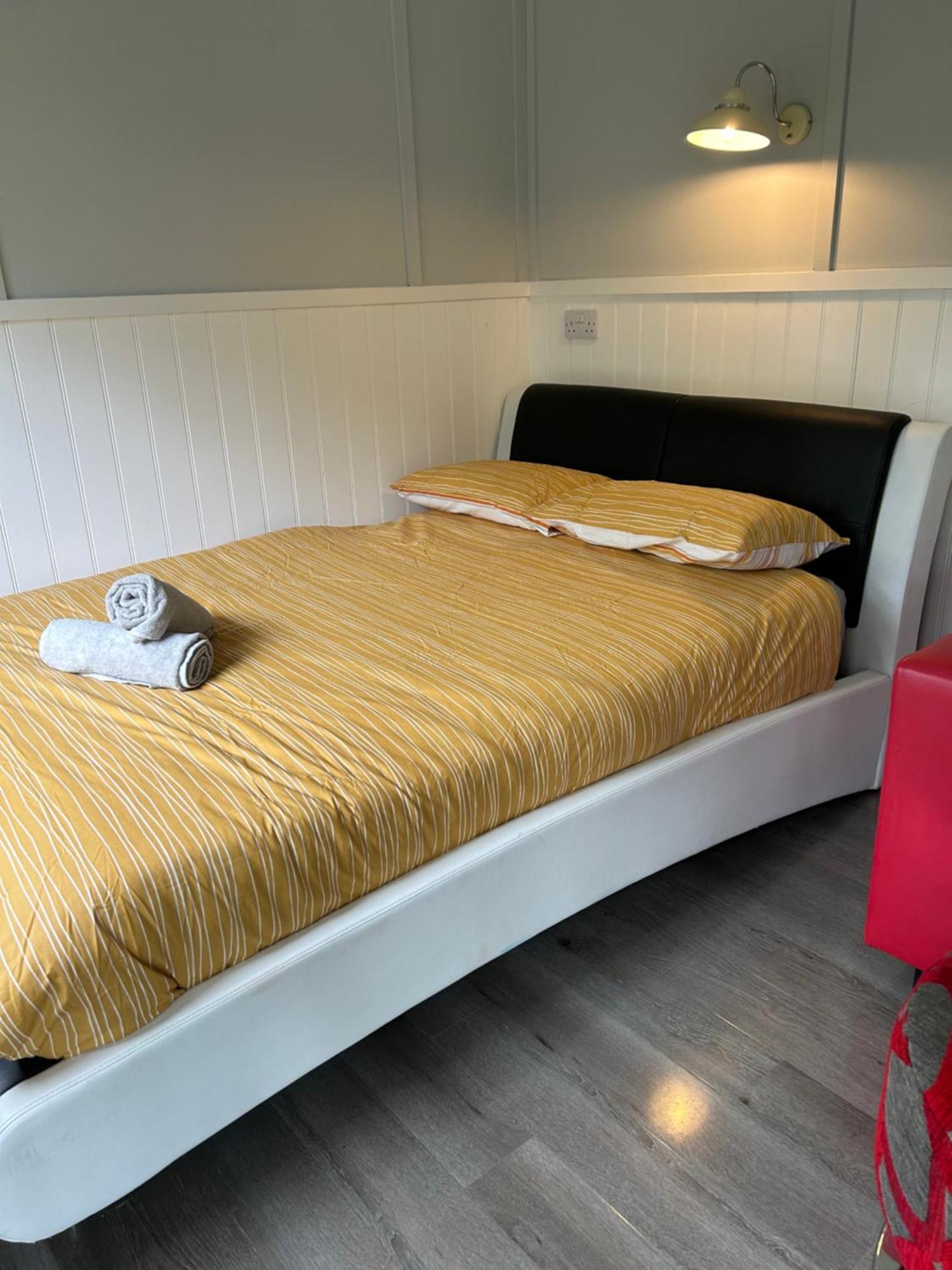 1Lochness Glam Lodges Inverness Kültér fotó